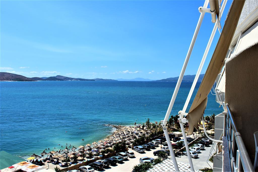 Seaside Apartment Sarandë Exterior foto