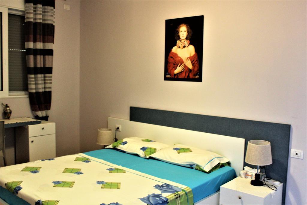 Seaside Apartment Sarandë Exterior foto